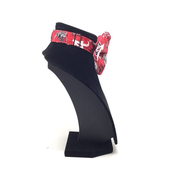 University of Alabama Handcrafted Bow Tie - 01 - Picture 4 of 13